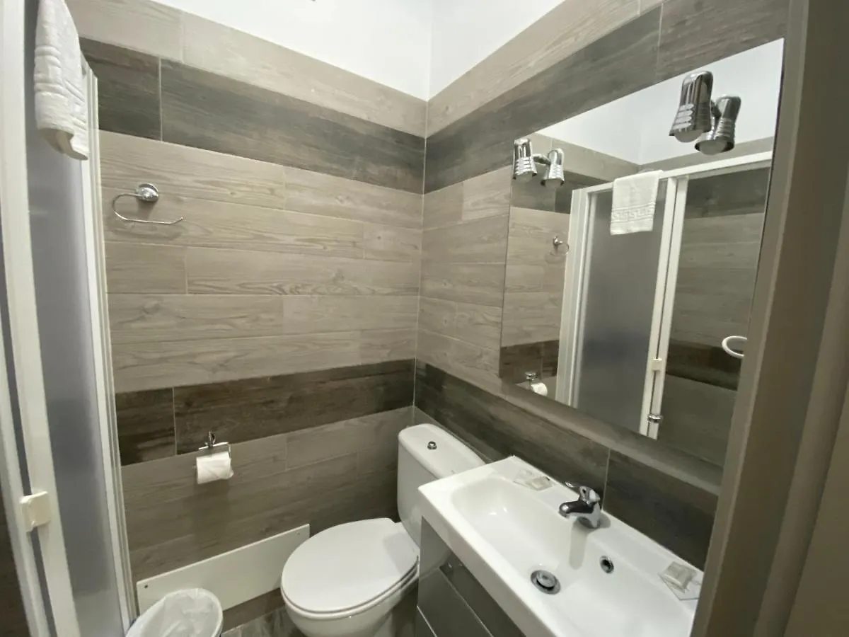 Hotel Pension Cassandra Buzanada 0*,  Spain