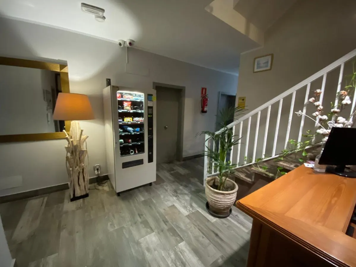Hotel Pension Cassandra Buzanada