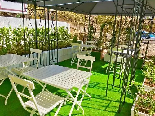 Hotel Pension Cassandra Buzanada