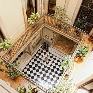 hostal-ramos.catalonia-hotels.com/
